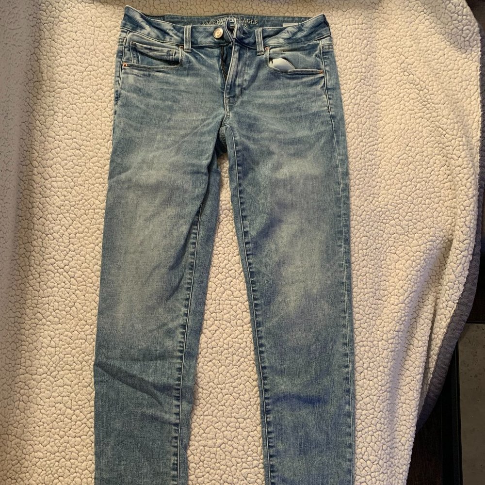 American Eagle Stretch Mid-Rise Skinny Jeans